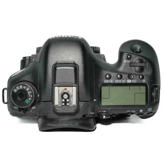 BRUKT Canon EOS 7D Mark II Tilstand: 3 |23130 eksp. 