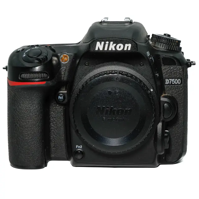 BRUKT Nikon D7500 Tilstand: 3 |16614 eksp. 