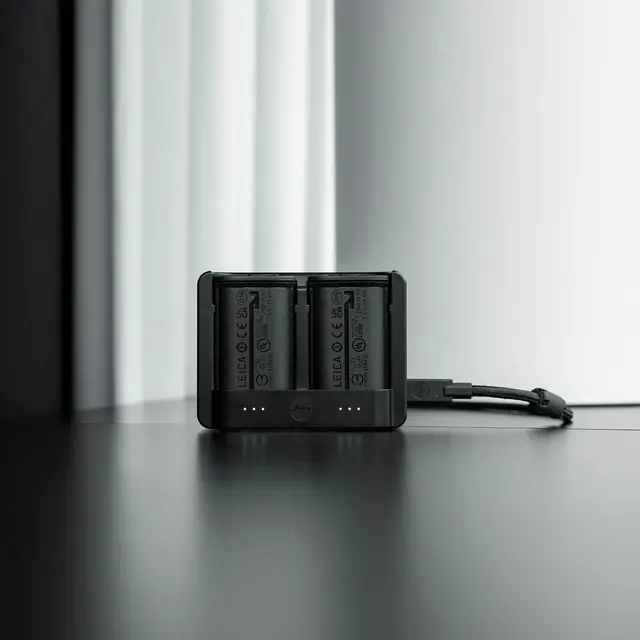 Leica BC-SCL6 USB-C Dual Charger 