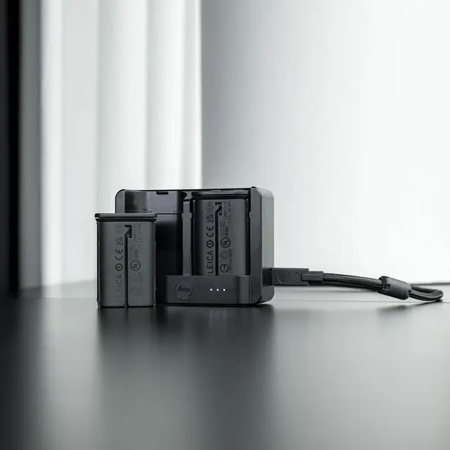 Leica BC-SCL6 USB-C Dual Charger 